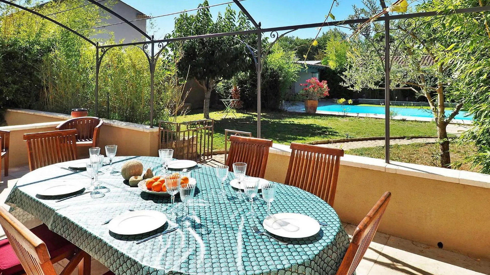 Zebre Villa Eyragues