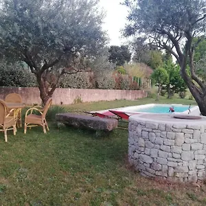 Appartement Sophie Et Jamiel, Eyragues